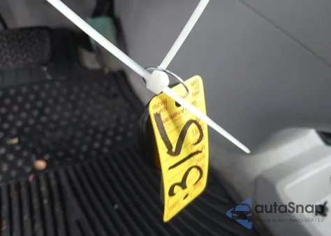 2007 Lexus Rx 350 from USA, damaged, VIN 2T2HK31U97C026401